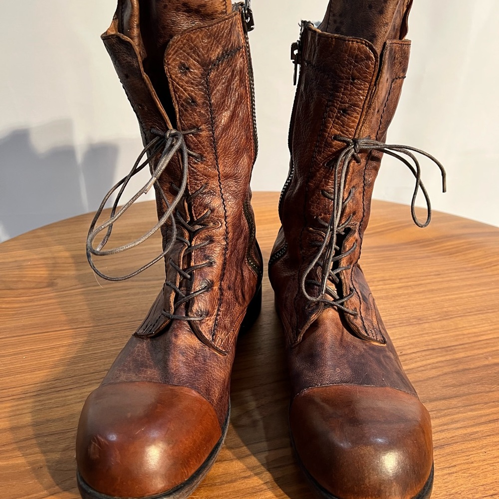 Mens Nylo high leather boots. Size 45/ us 12.